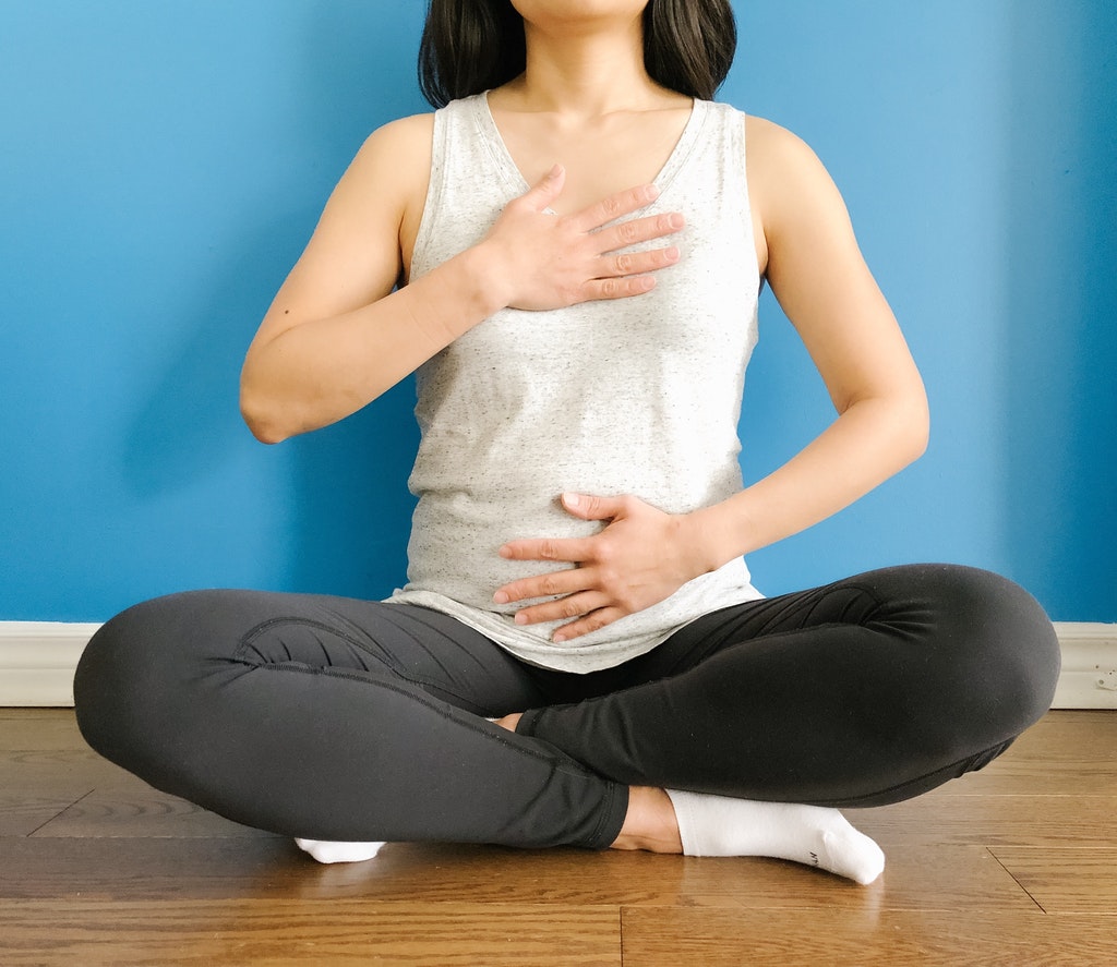 5 bài tập thở yoga giúp bạn cải thiện sức khỏe rõ rệt