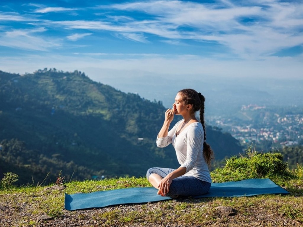 Cách thở trong Yoga – bấy lâu nay mình đều thở sai